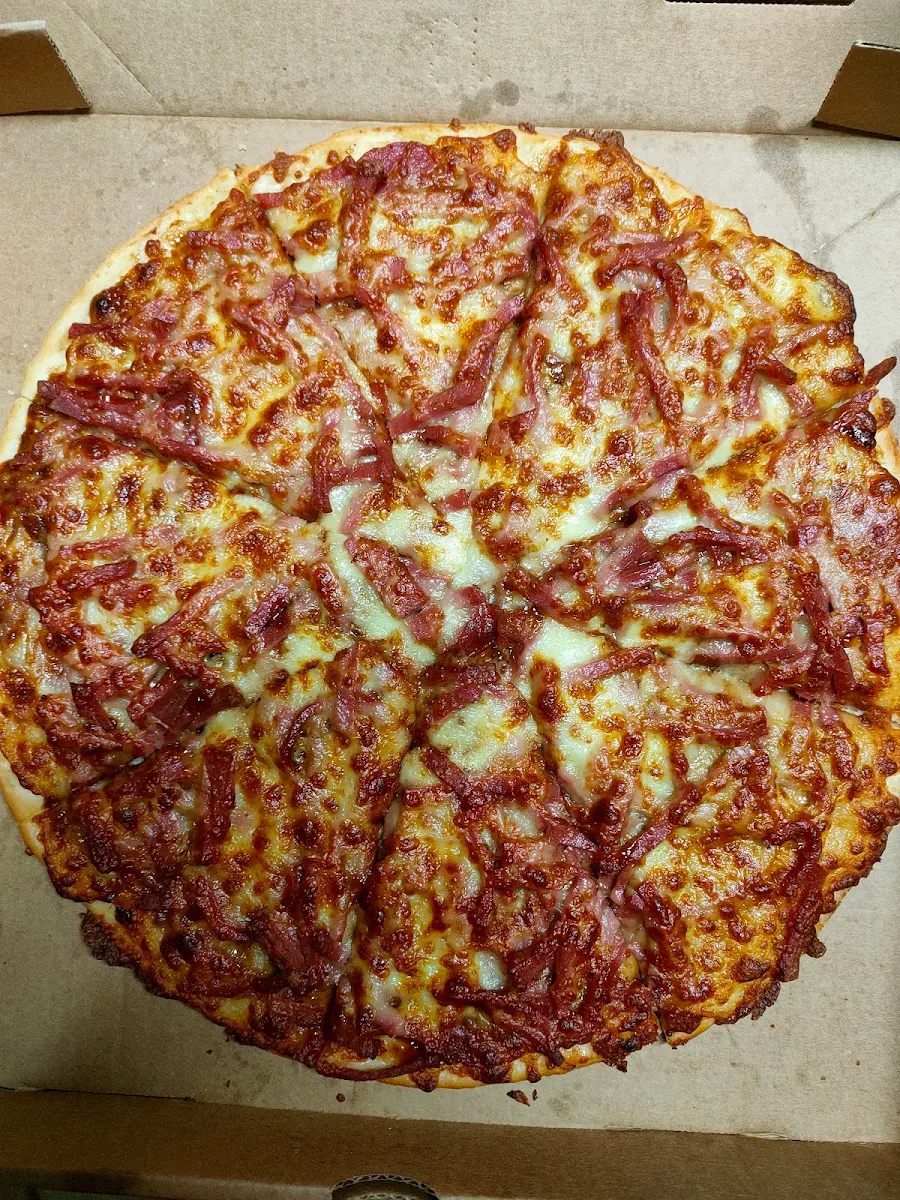 Pepperoni Barely, 1 stop pizza & kebabs