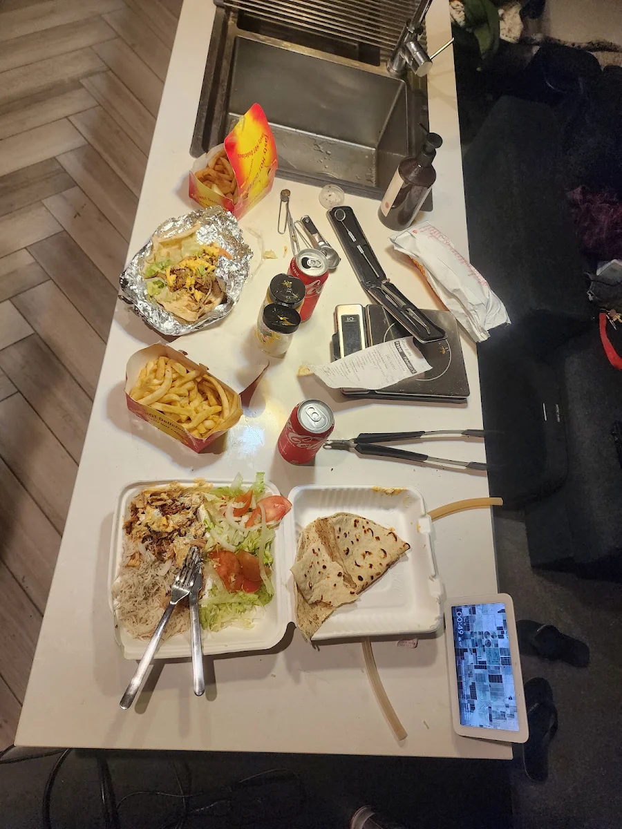 Kebab Box, Sopranos Gourmet Pizza Pasta & Kebab