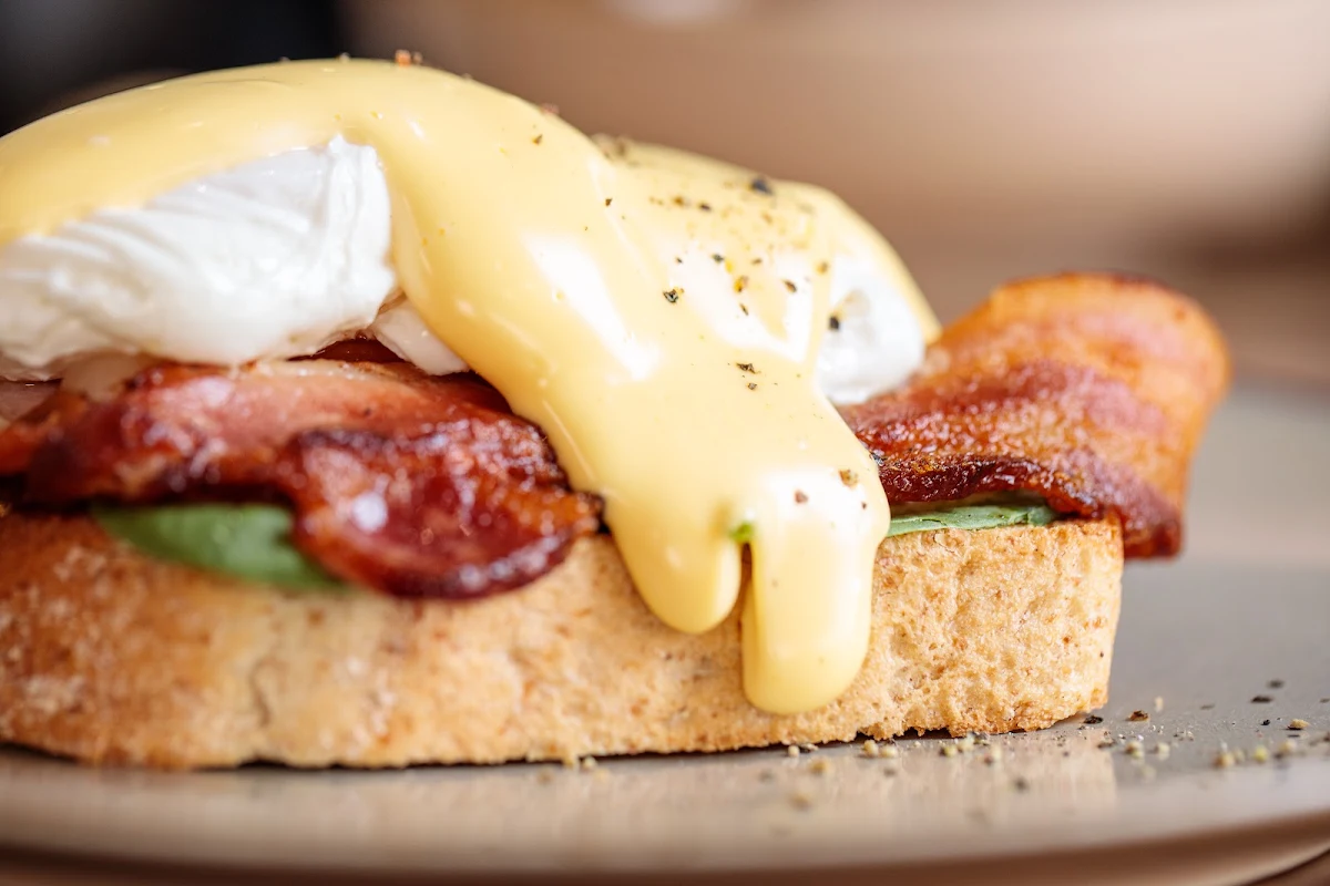 Eggs Benedict