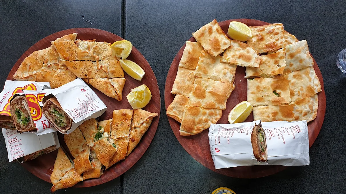 Highlights, Lawson Pizza & Kebab
