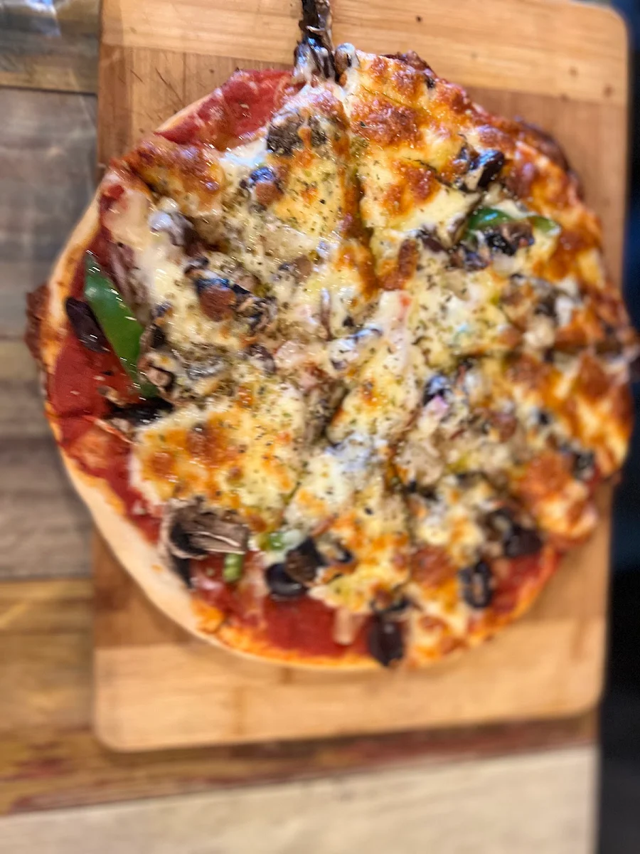 Vegeterian Pizza, Bombay Rocks