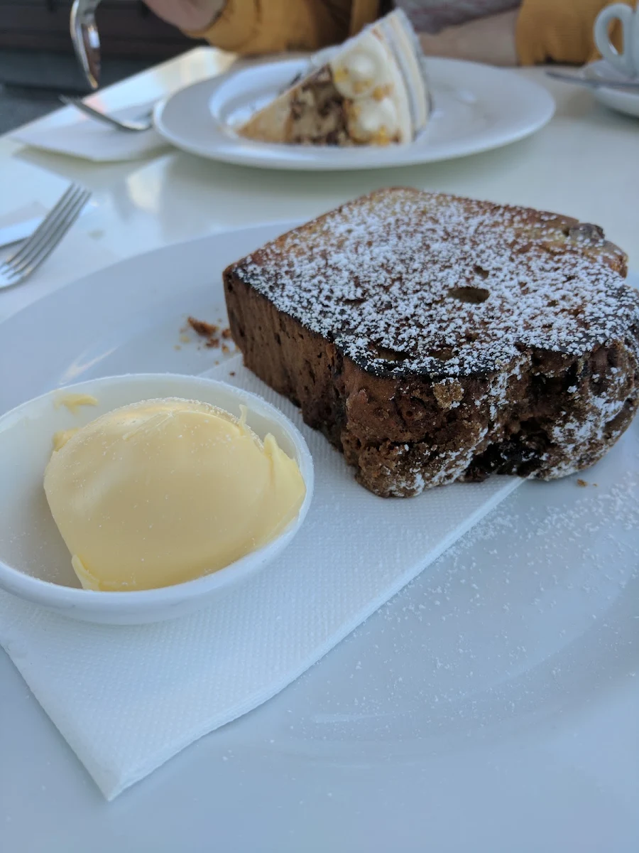Banana Bread, Three Girls Skipping