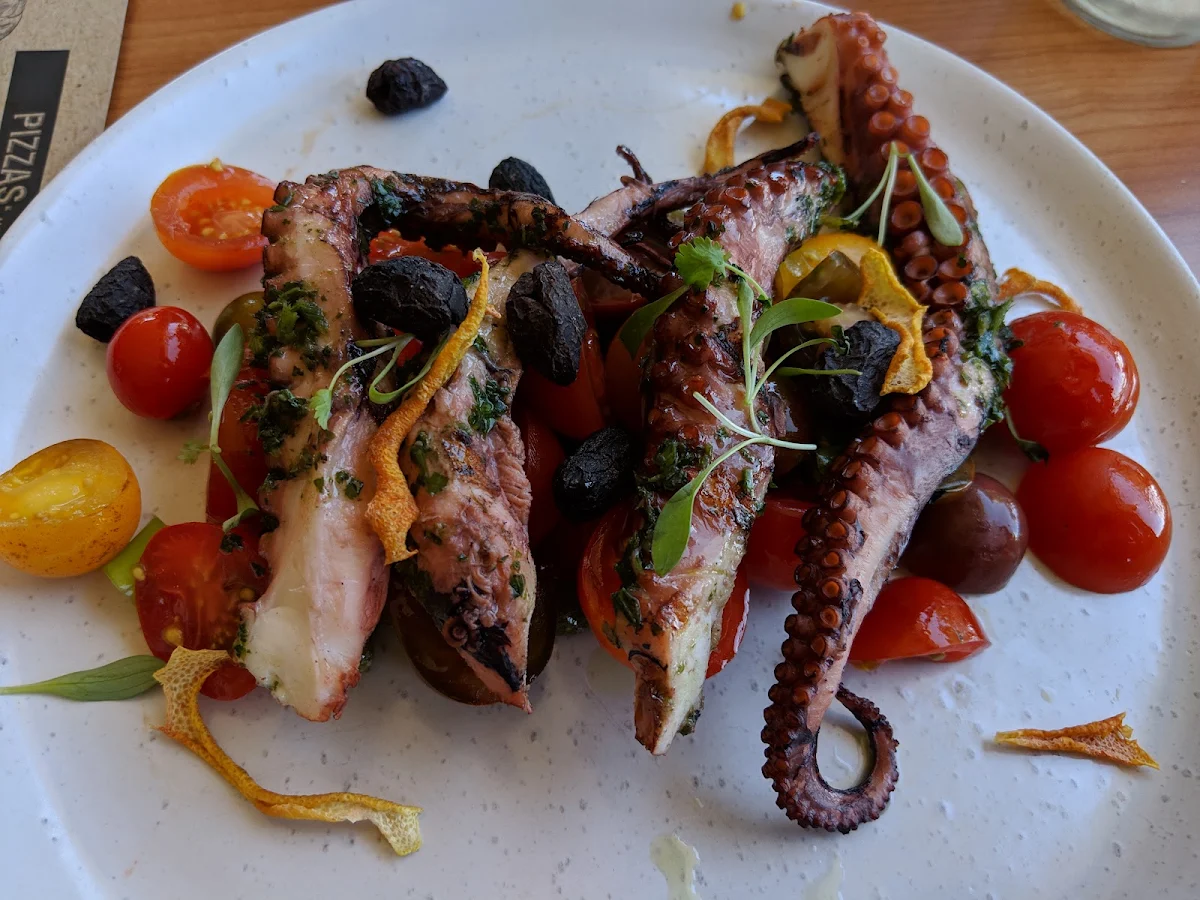 BBQ Octopus, Archibald Hotel