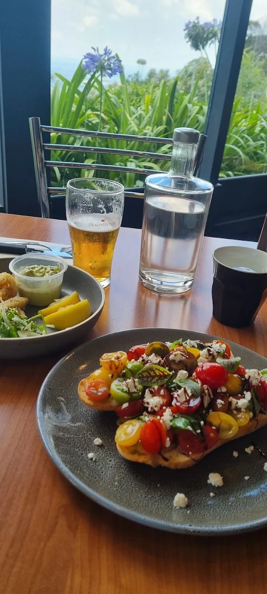 Bruschetta, Archibald Hotel