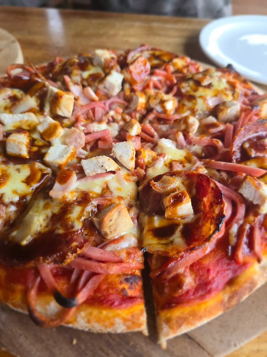 Highlights, Wilsons Prom Licensed Pizza restaurant