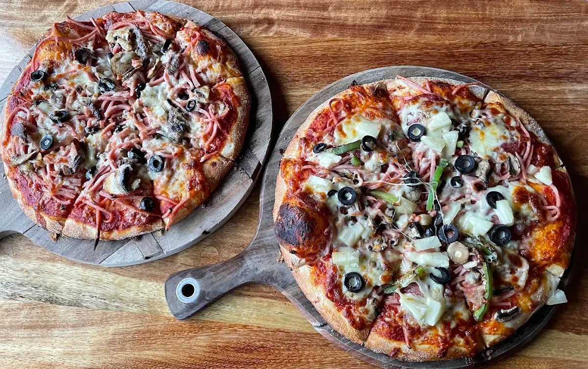 Highlights, Wilsons Prom Licensed Pizza restaurant