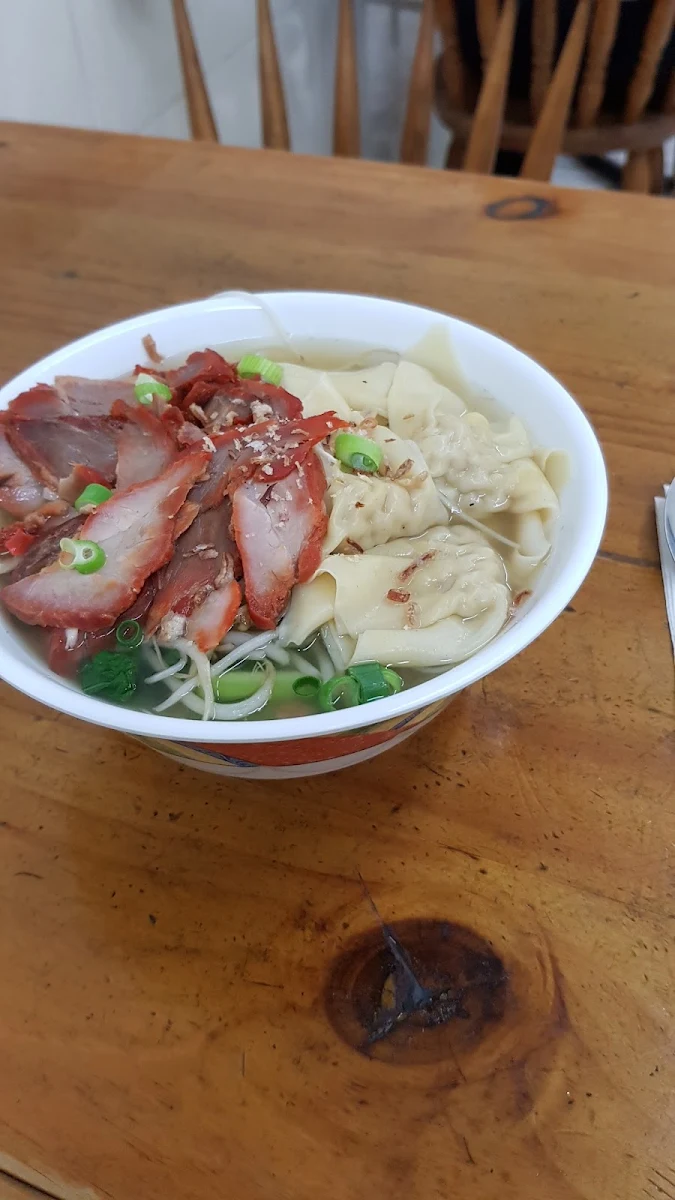 Dumpling Noodle Soup, Deli Noodles