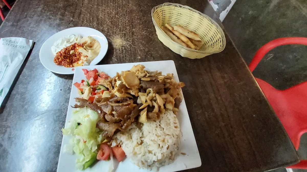 Chargrill Kebab Plate with Mixed Salad and Turkish Bread