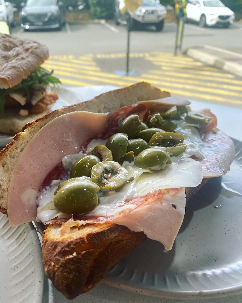 Highlights, Amorettis_panini_bar