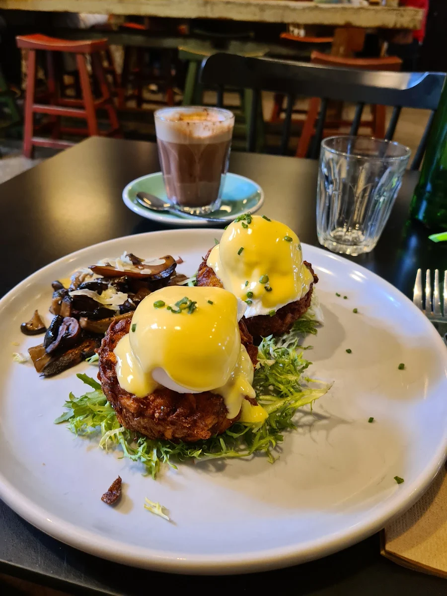 Eggs Benedict