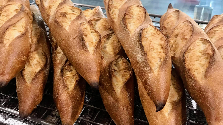 Highlights, Noosa Outlook Bakery