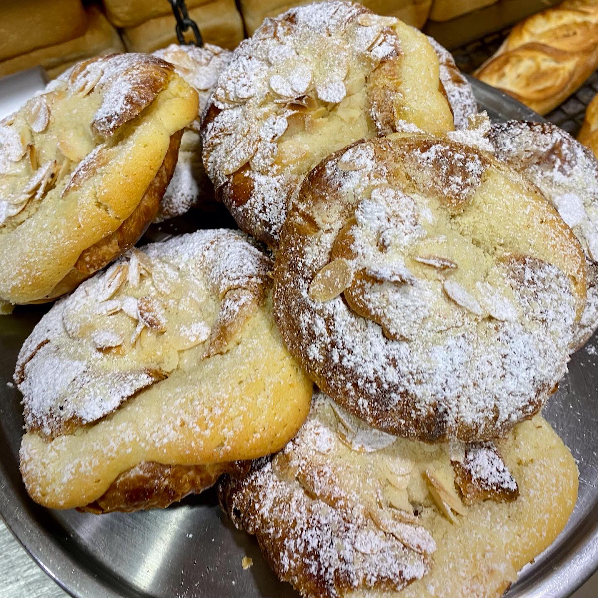 Highlights, Noosa Outlook Bakery