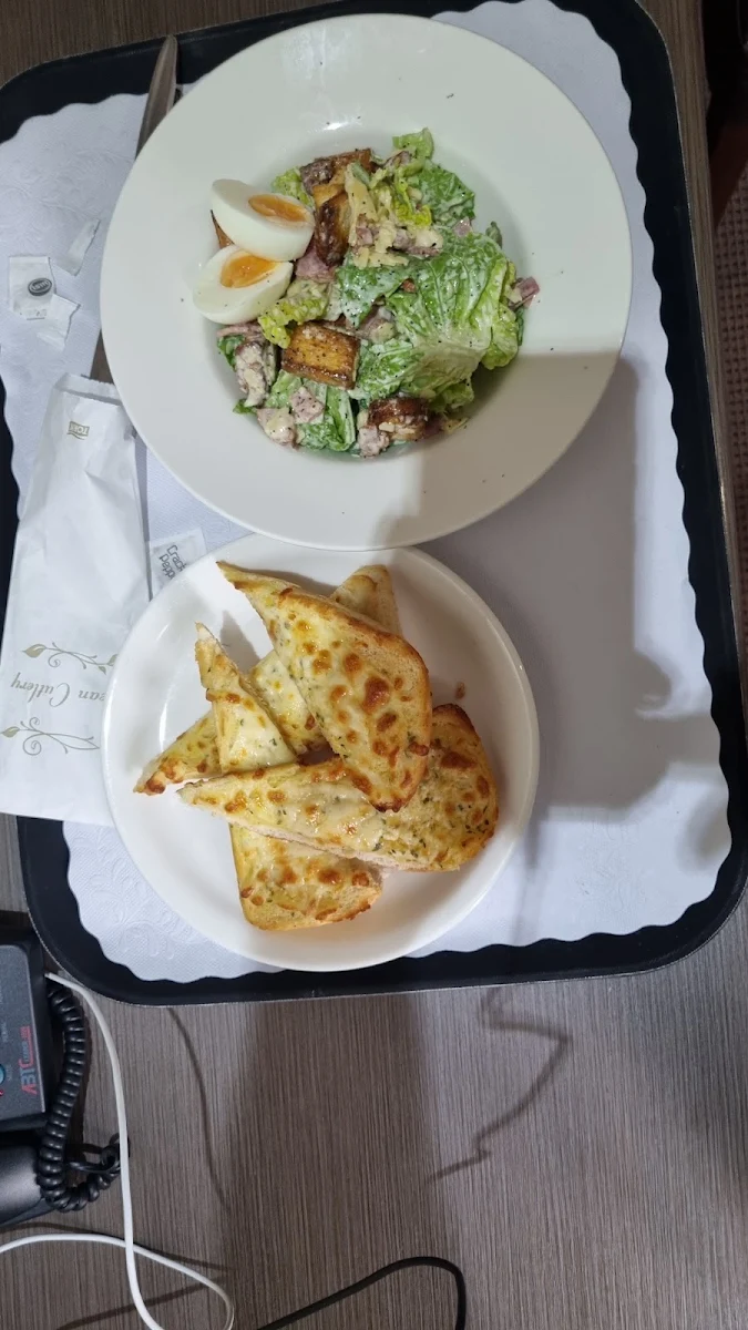 Highlights, Gardens Restaurant