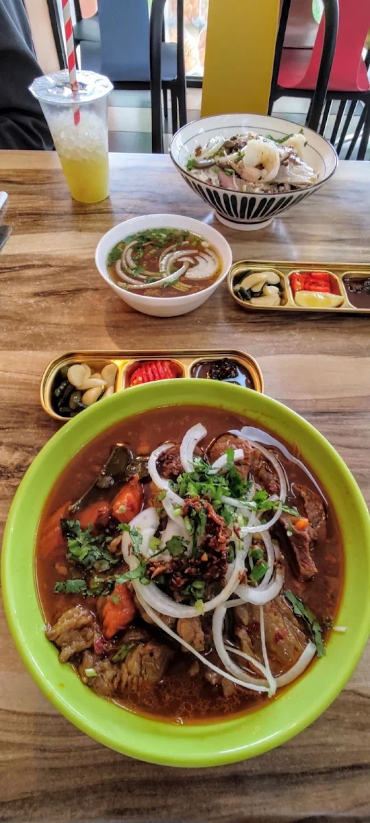 Highlights, Angkor Noodles