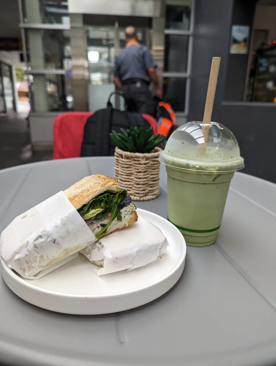 Highlights, Cafe Forest