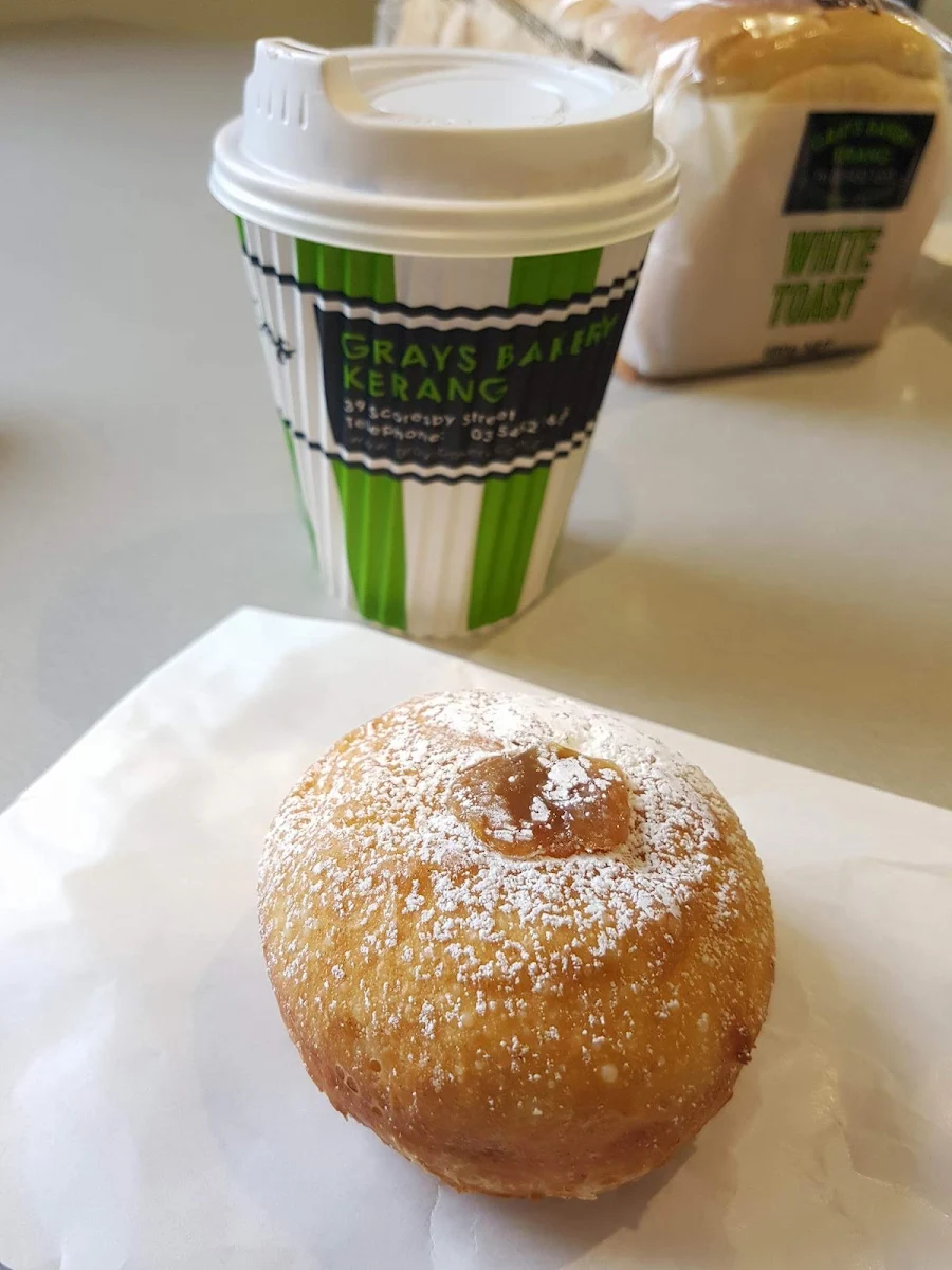 Highlights, Gray's Bakery