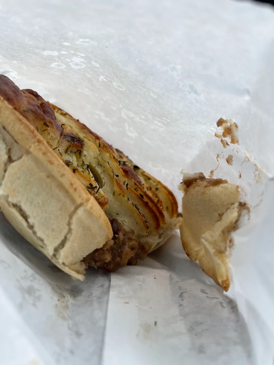 Highlights, Gray's Bakery