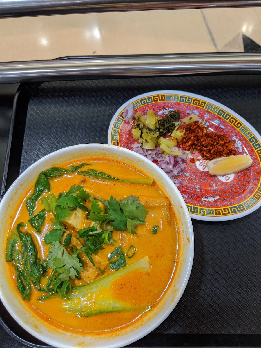 Curry Laksa Noodle Soup
