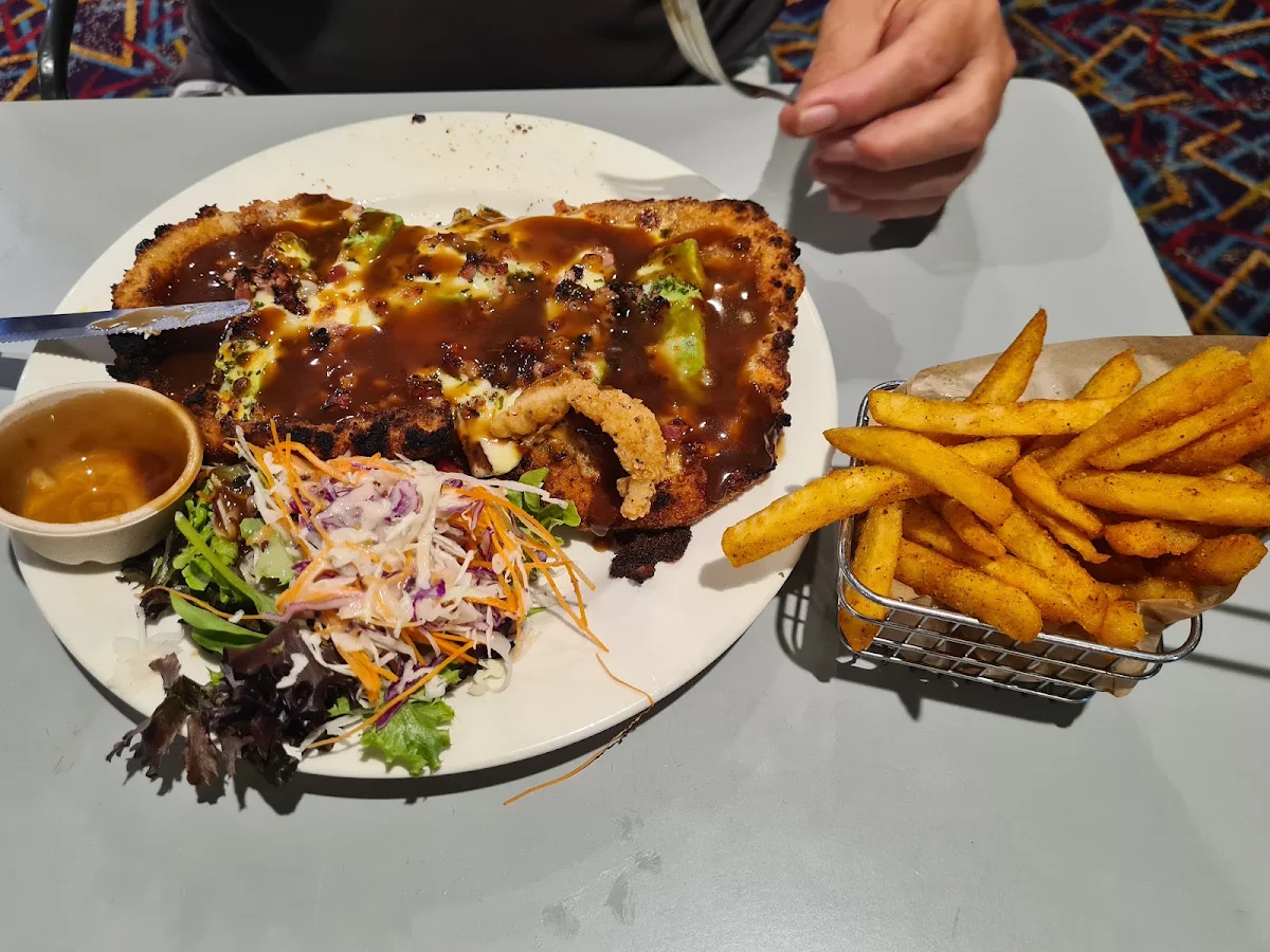 Highlights, Royal George Hotel