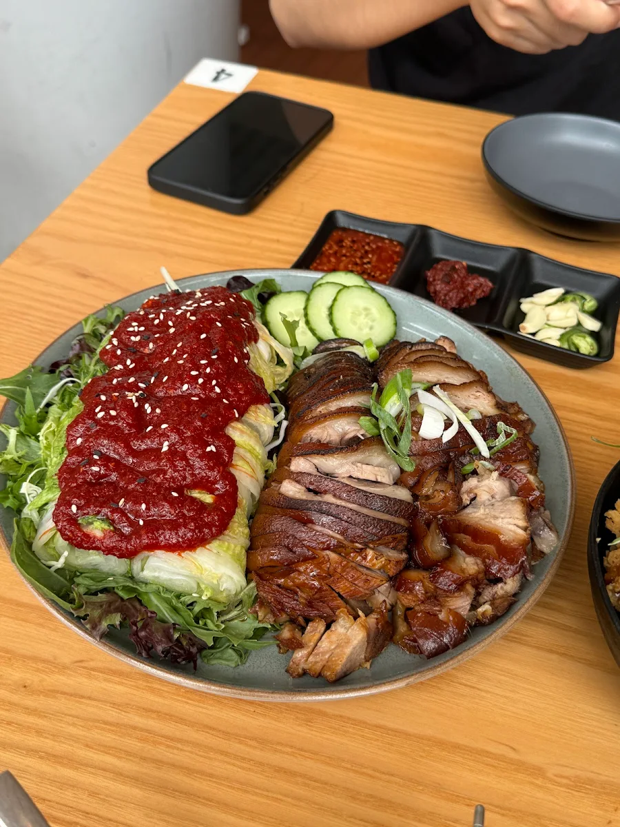 Jokbal, ParkBongSook Restaurant