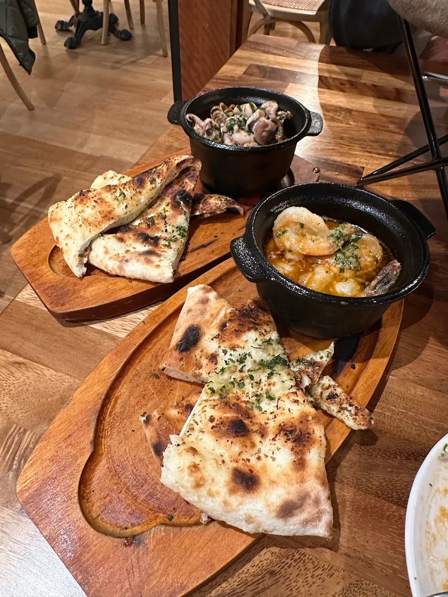 Highlights, Emilio’s Ristorante The Junction