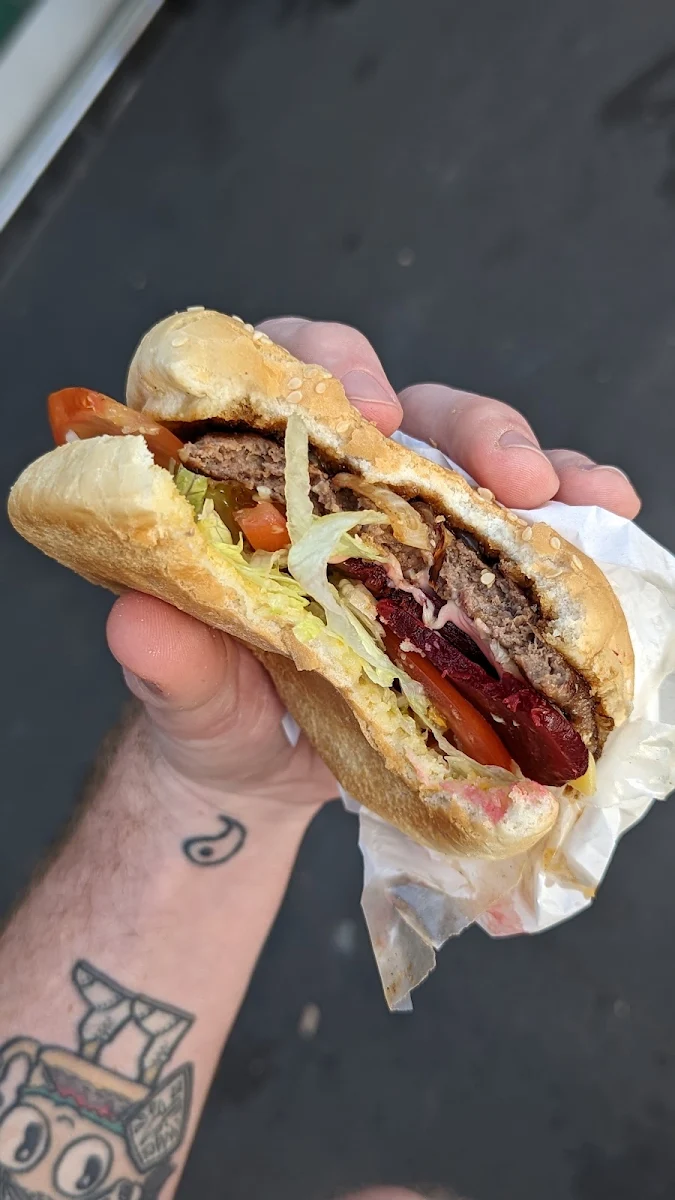 Highlights, Kook-A-Burger