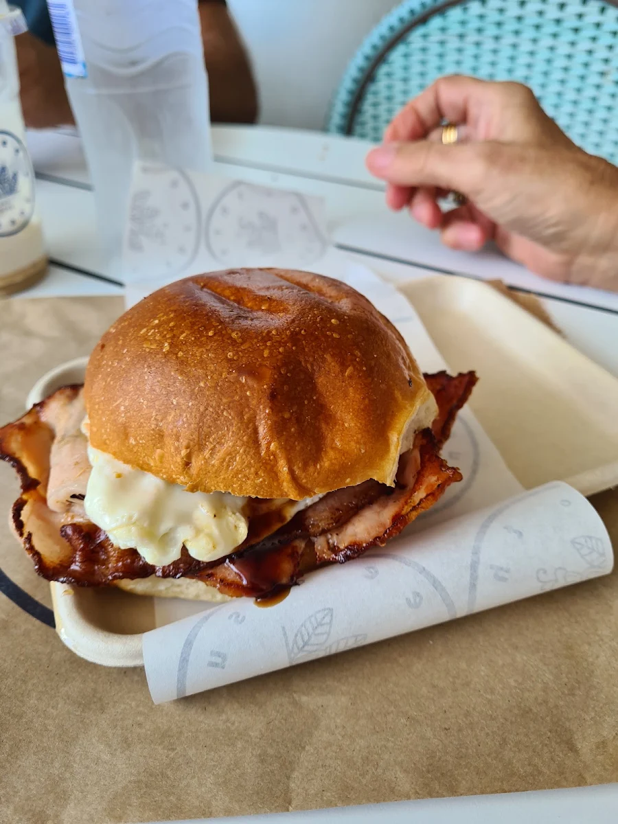 Bacon & Egg Roll, Three Beans Dee Why