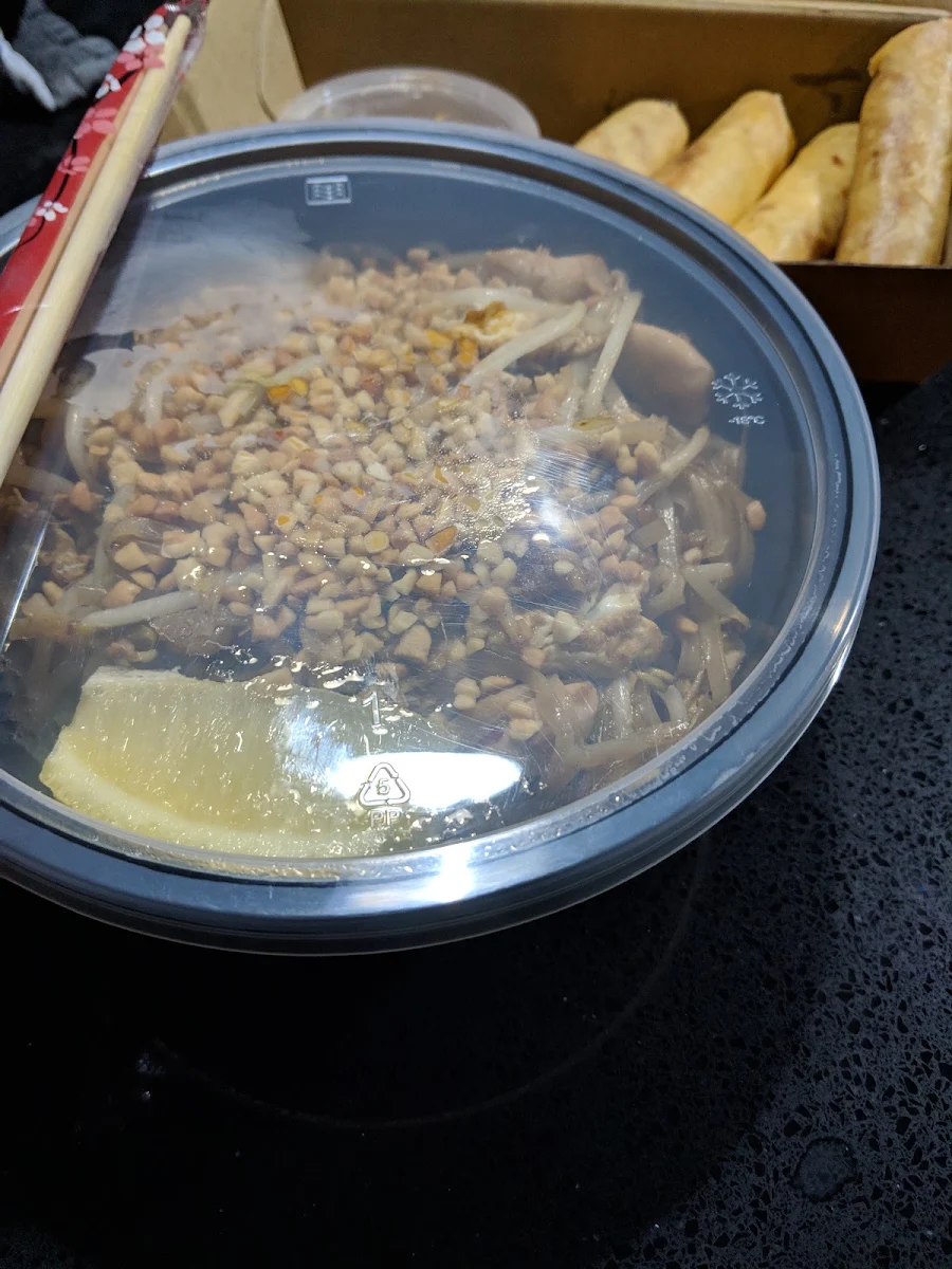 Pad Thai, Lucky Thai & Lao Restaurant