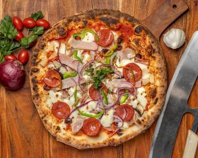 Highlights, Mama Poverello's Pizzeria