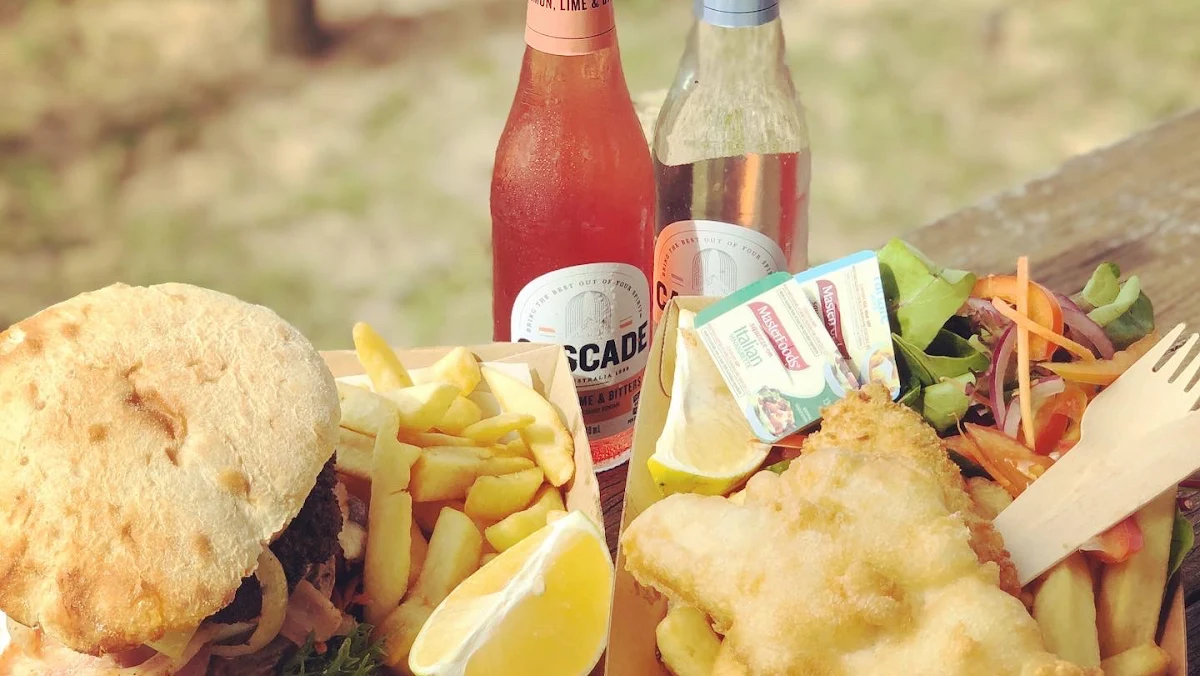 Highlights, Forrest Beach Takeaway