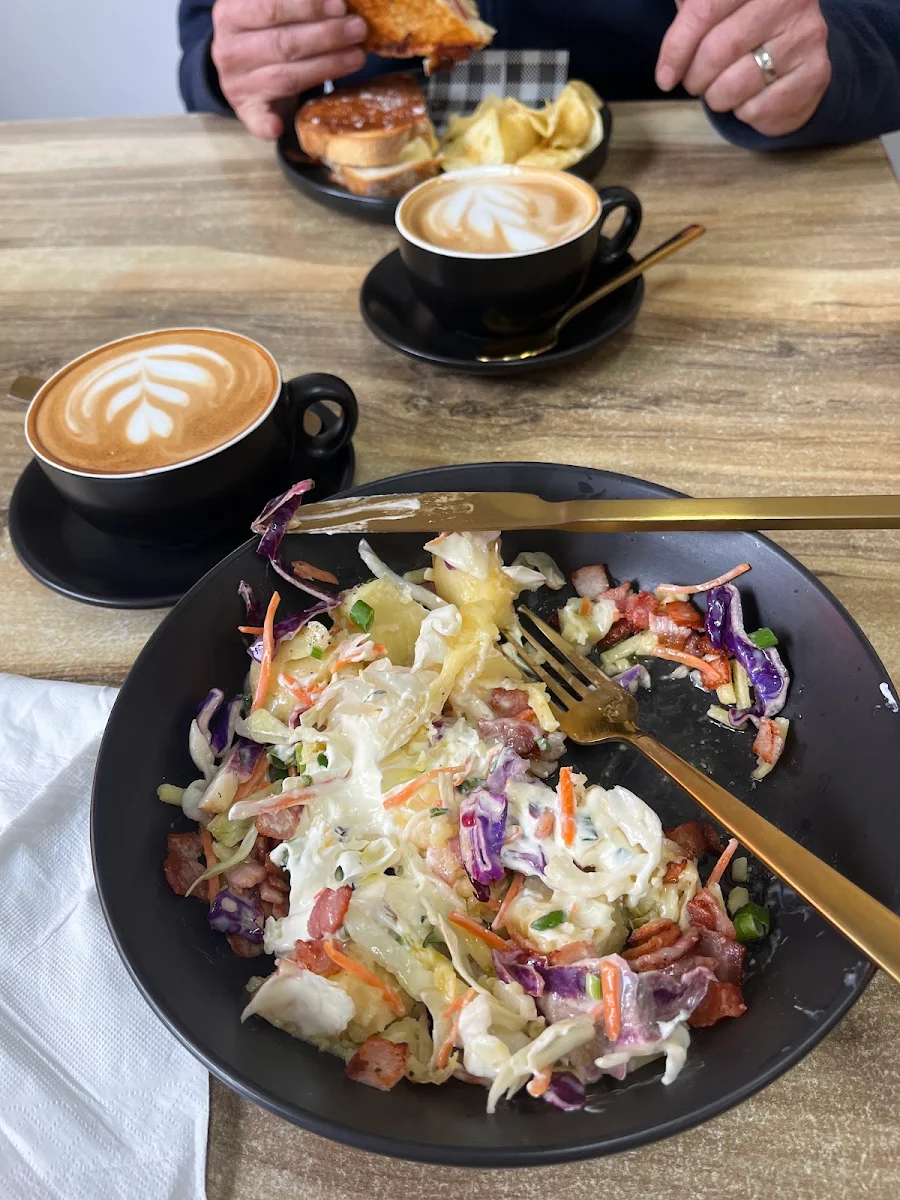Highlights, Kings Cafe