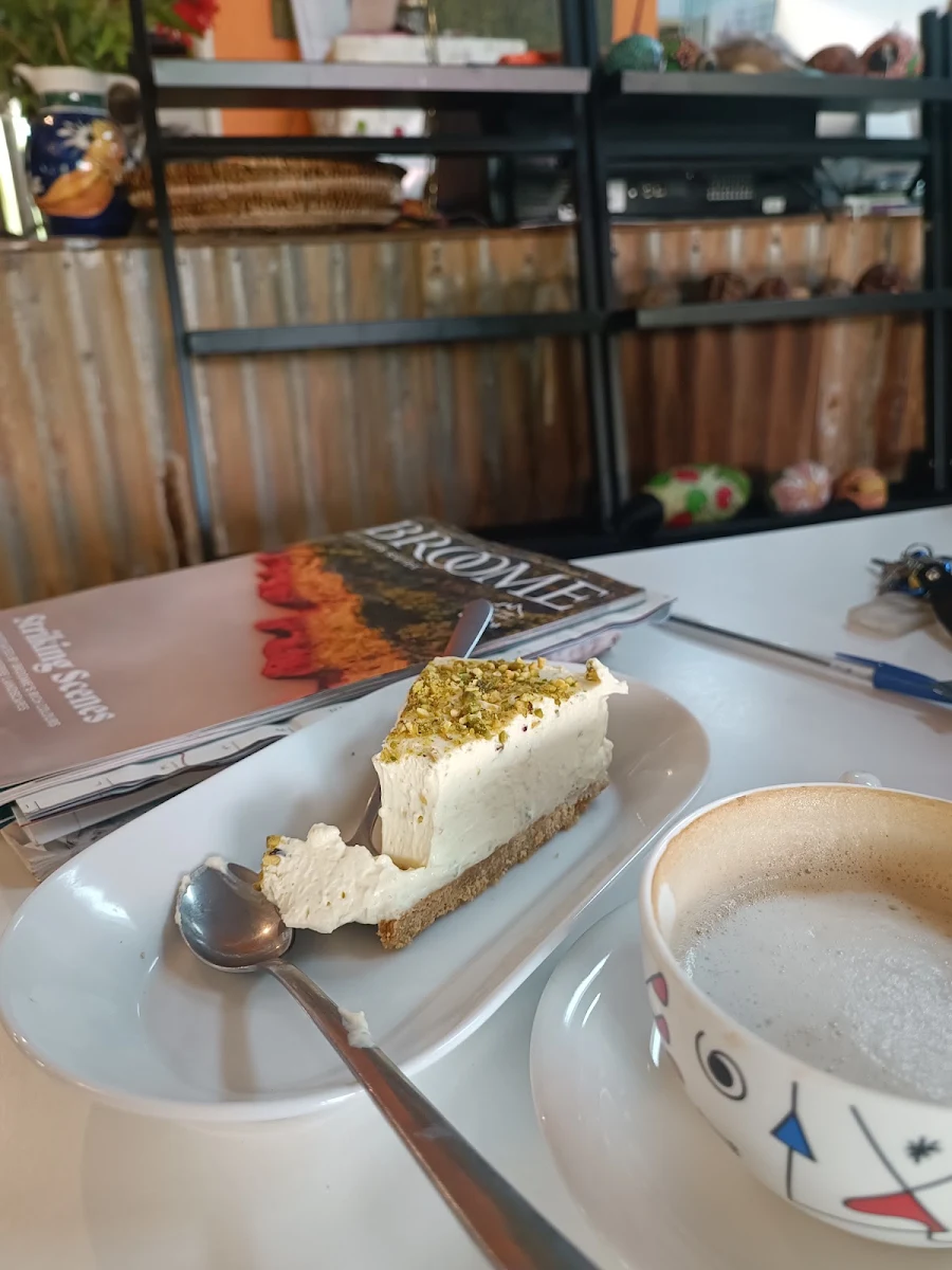 Highlights, Jila Gallery Cafe