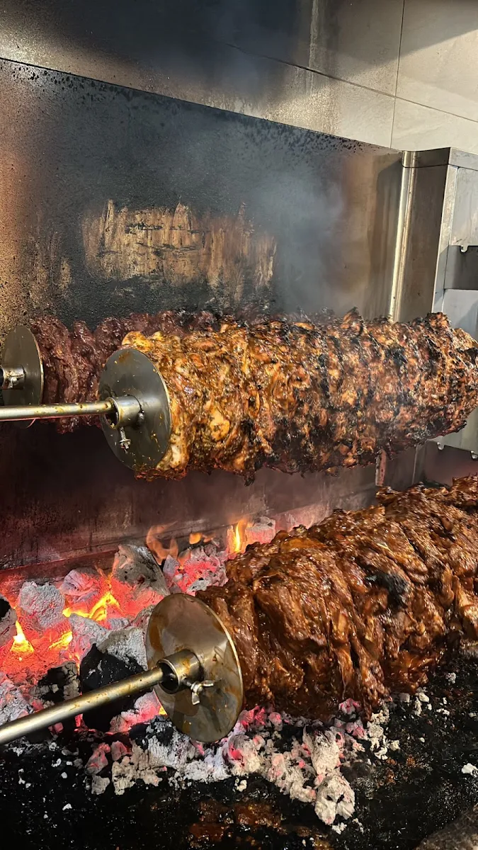 Highlights, Pappous Souvlaki