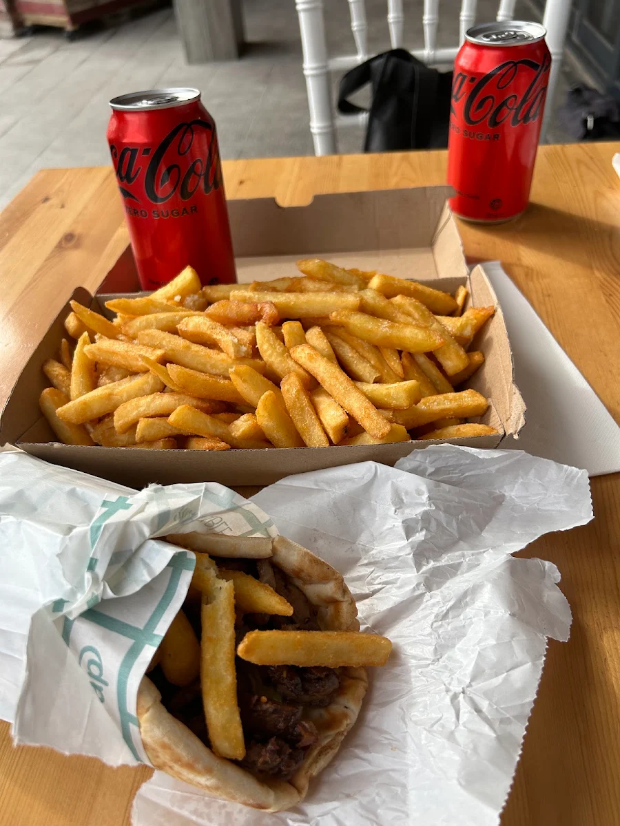 Highlights, Pappous Souvlaki
