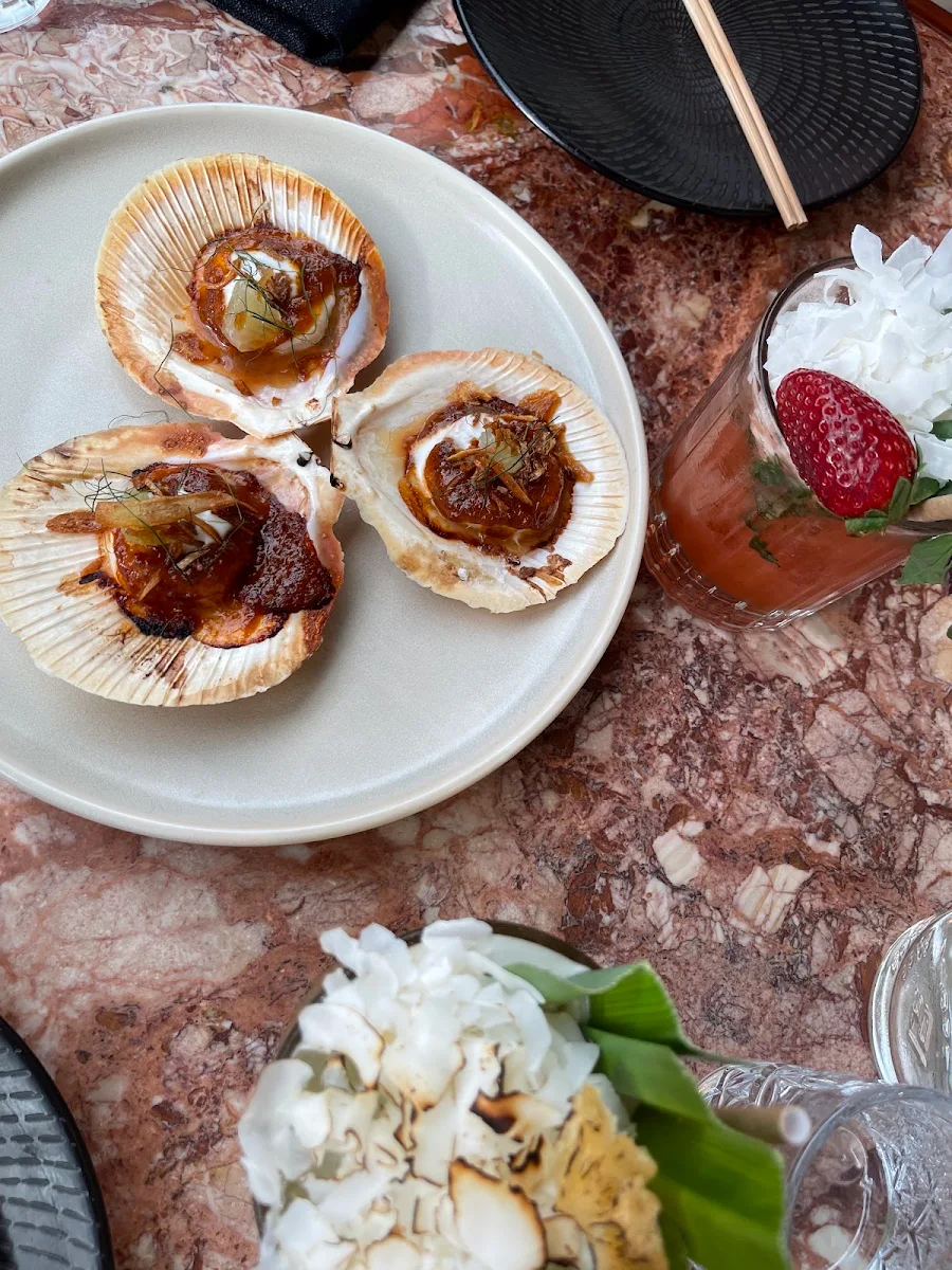 Choo Chee Scallops, Bang Bang Noosa