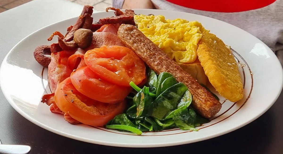 Highlights, Platinum Brew Cafe