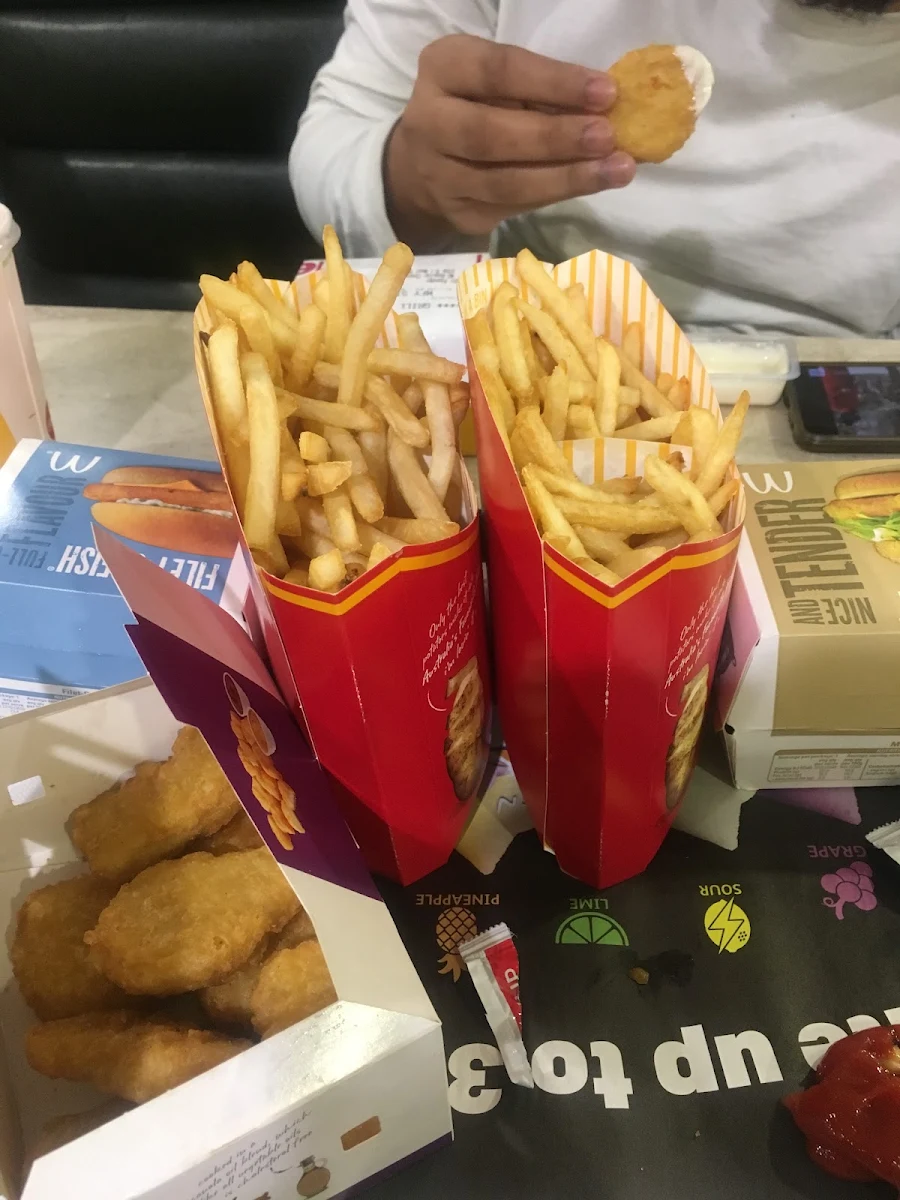 Chicken Mcpieces, McDonald's Preston II