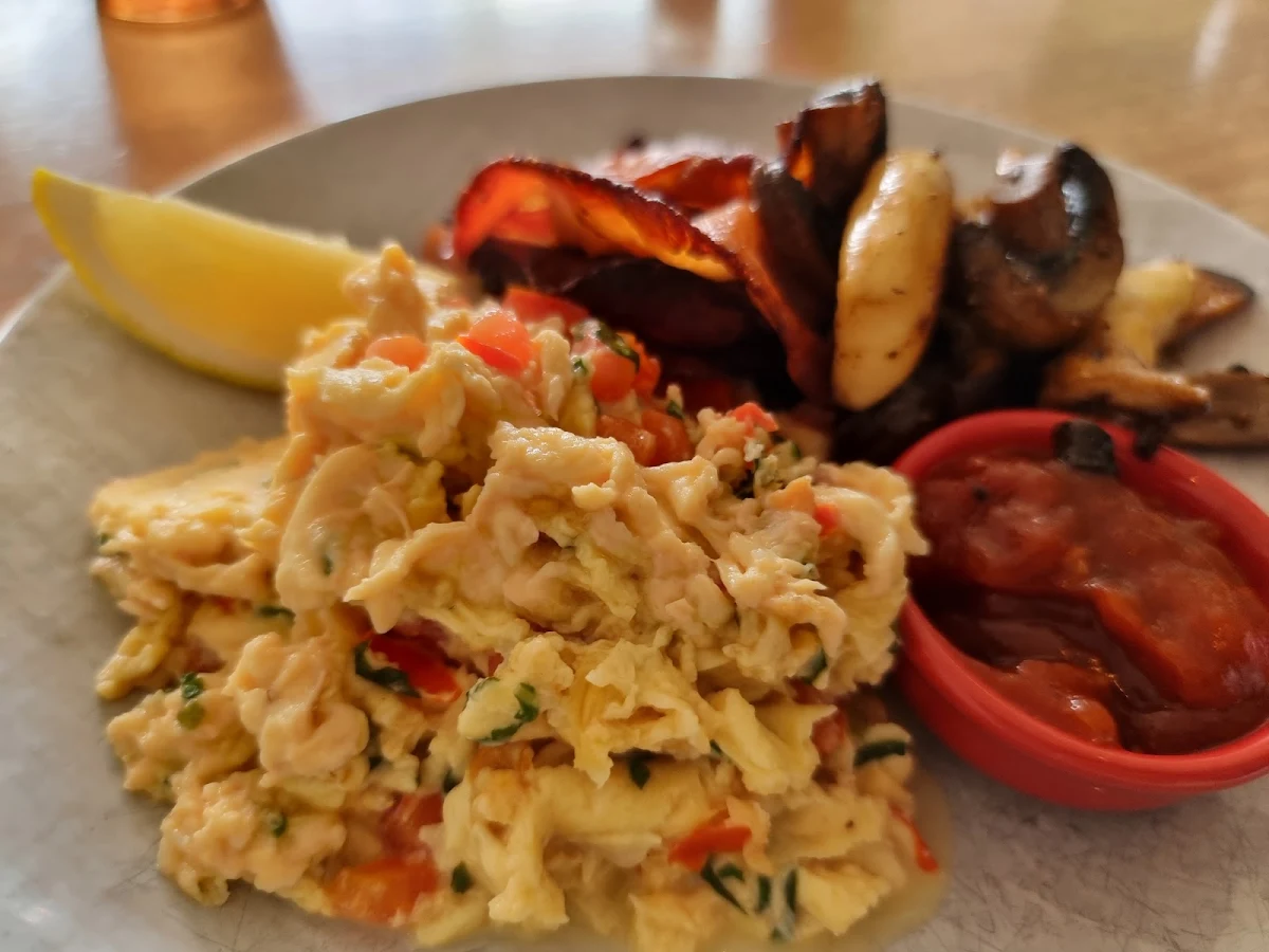 Scrambled Eggs Tomatoes