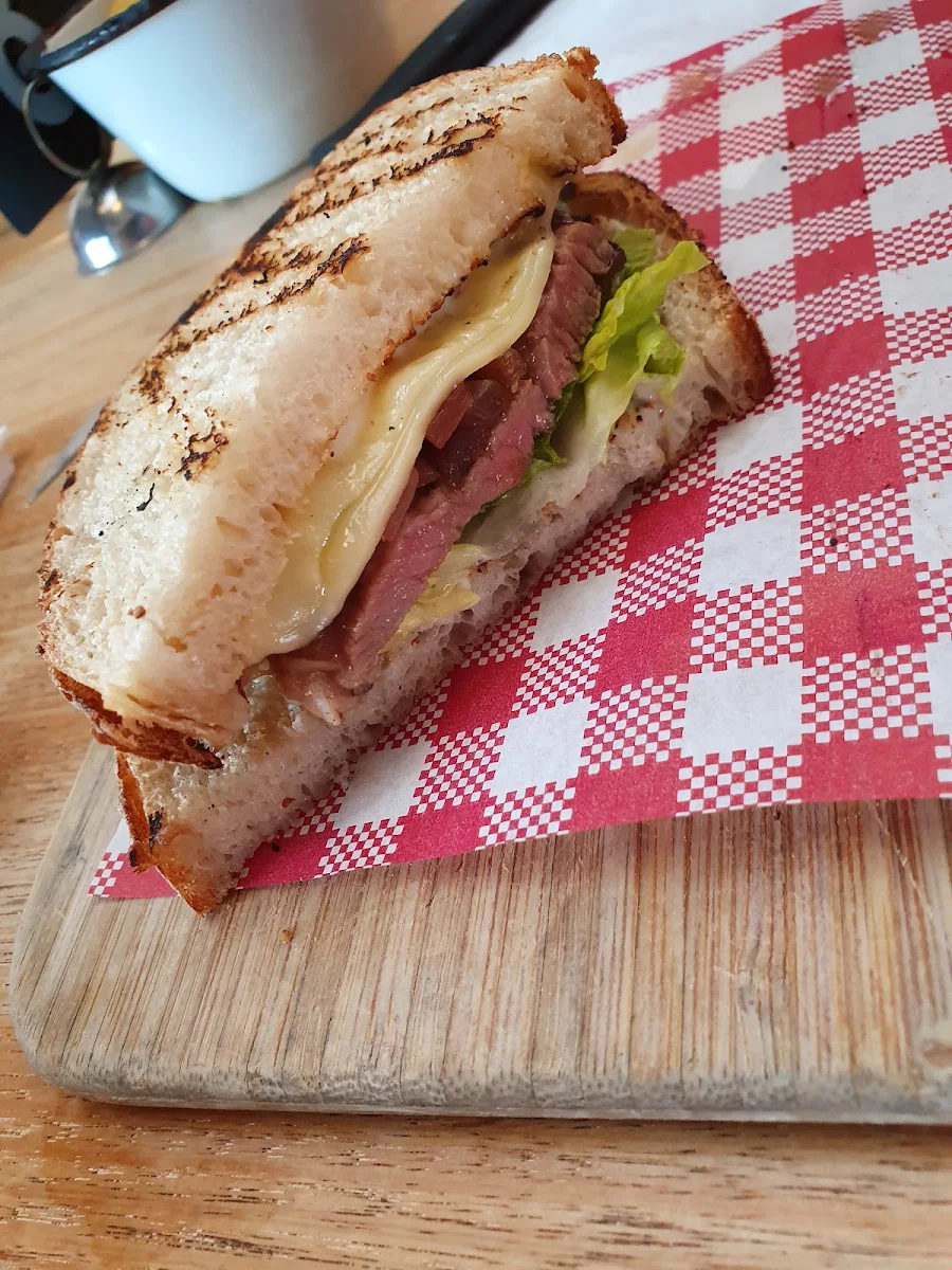 Steak Sandwich, Limerick Arms Hotel