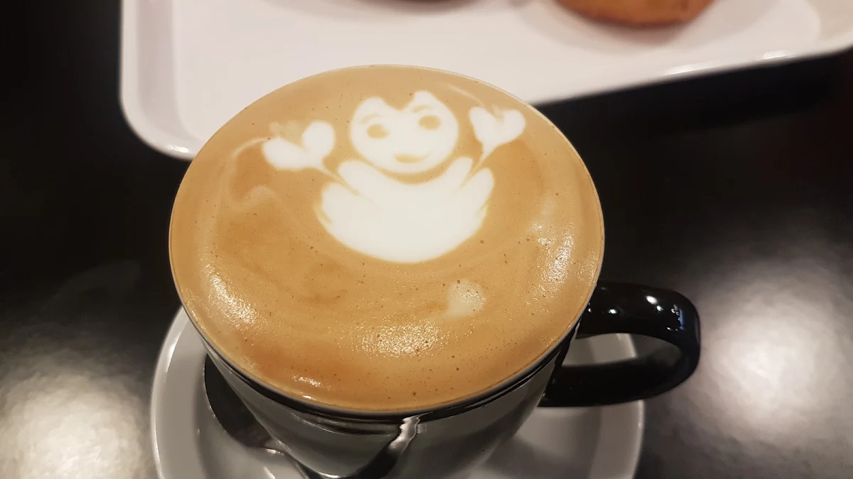 Latte, Bonbons Bakery Craigieburn