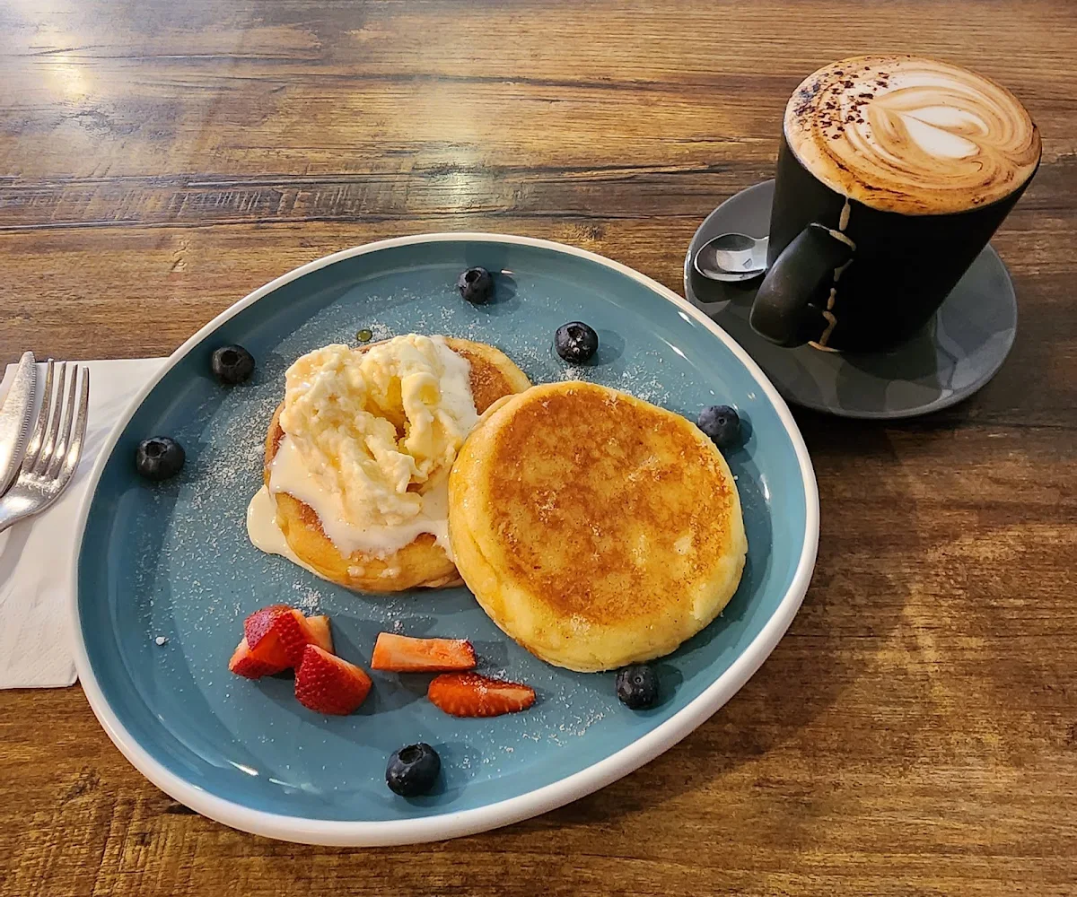 Fluffy Pancakes, Tourist Cafe