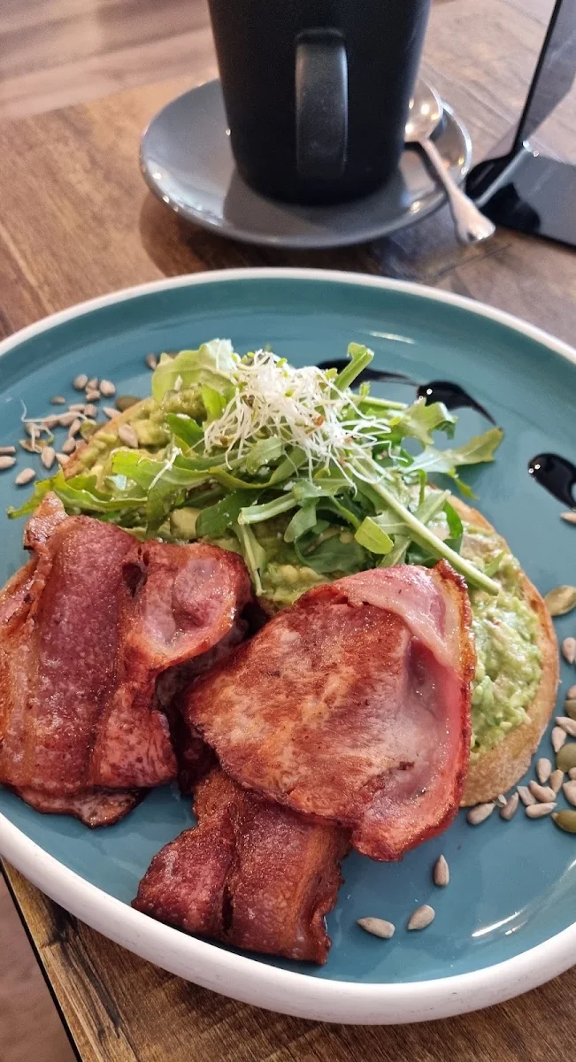 Smashed Avocado with Bacon, Tourist Cafe