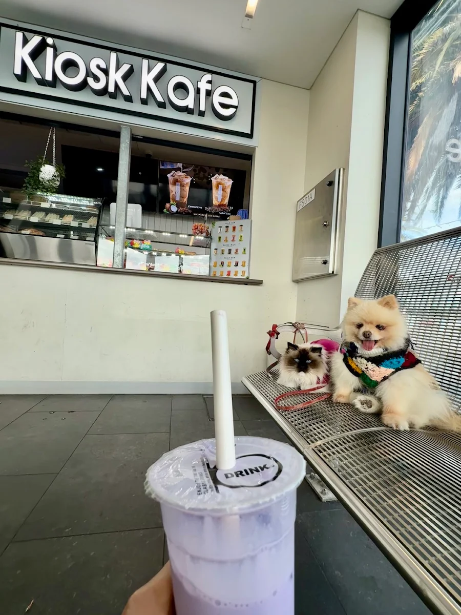 Highlights, Kiosk Cafe