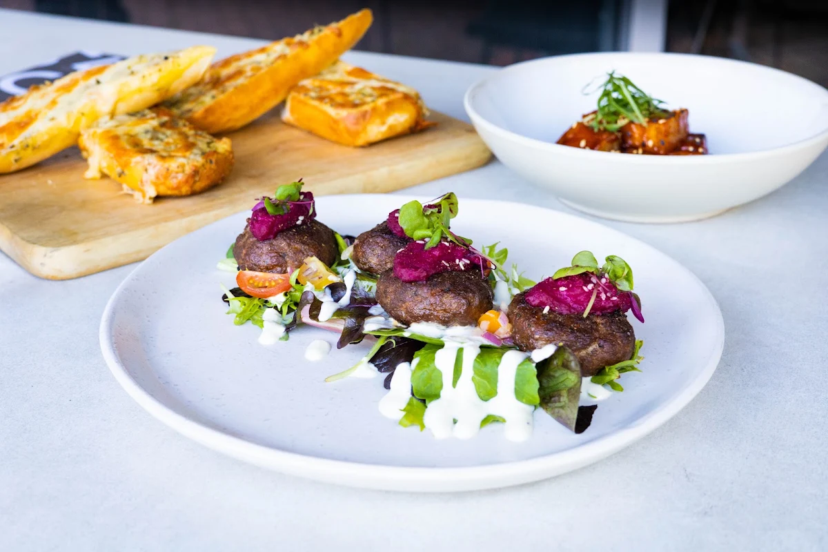 Highlights, Botanical Restaurant and Bar