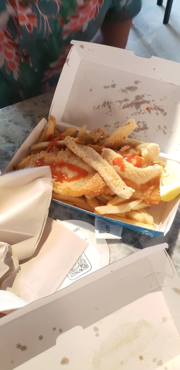 Battered Fish & Chips, Costi's Fish and Chips Quay Quarter