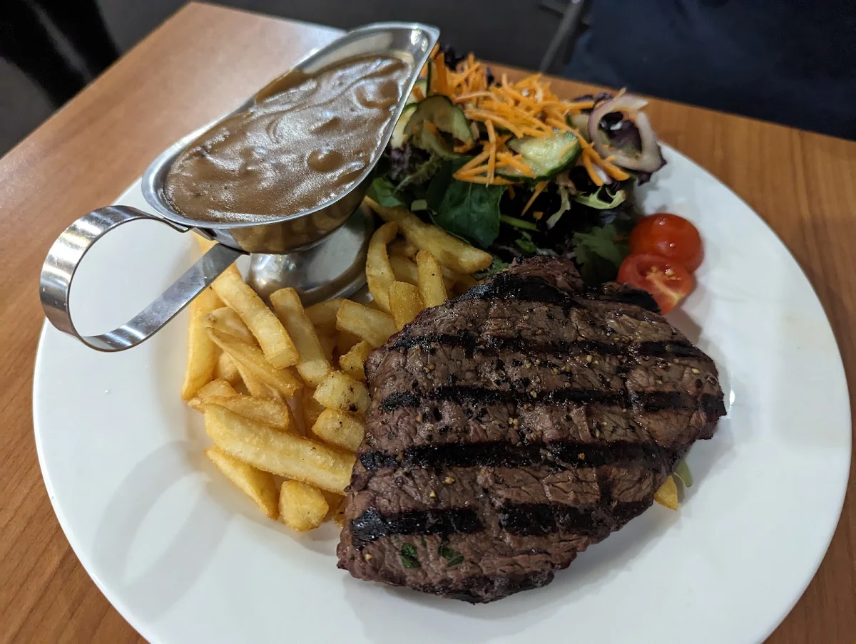 Highlights, Archer Hotel