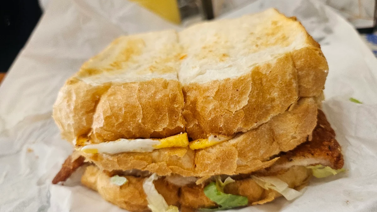 Highlights, Jenny’s Central Snack Bar