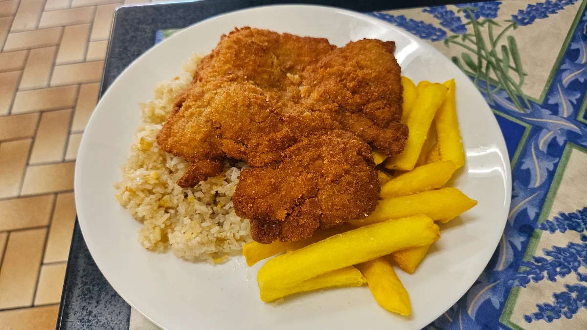 Highlights, Jenny’s Central Snack Bar