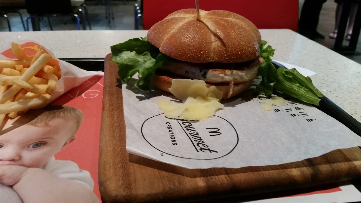 Grill Chicken Caesar, McDonald's Stafford