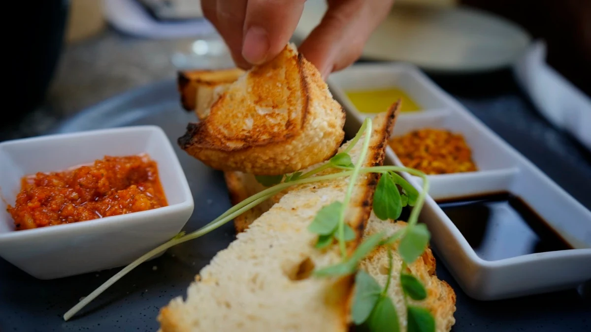 Bread and Dips, The Crossing Cafe